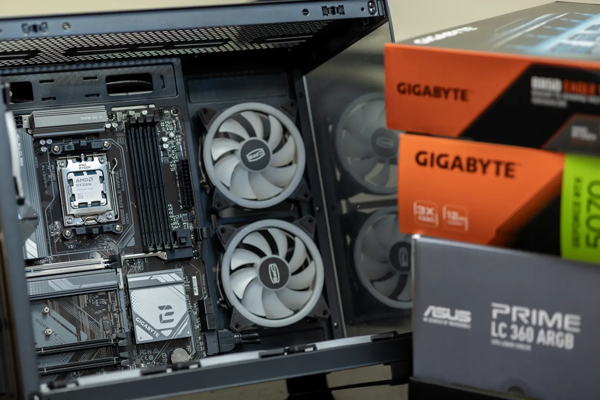 Asamblare sisteme PC custom